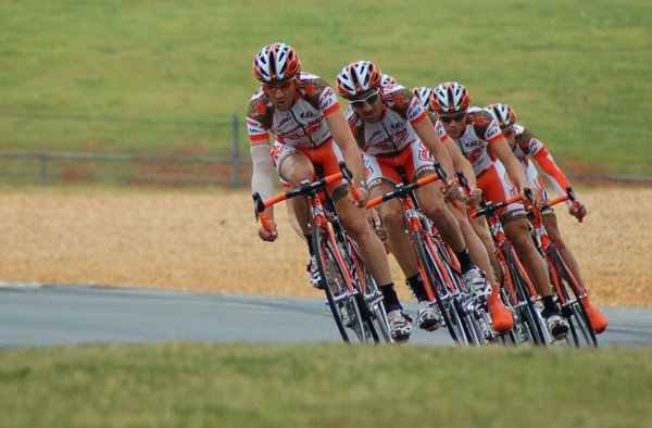 How Can Resistance Training Enhance Power Output in Competitive Cyclists?
